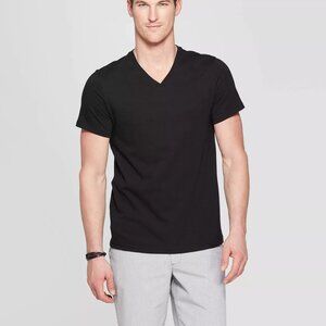 Goodfellow & Co Men’s Every Wear V-Neck T-Shirt | Size M | NWT | Ebony | Cotton